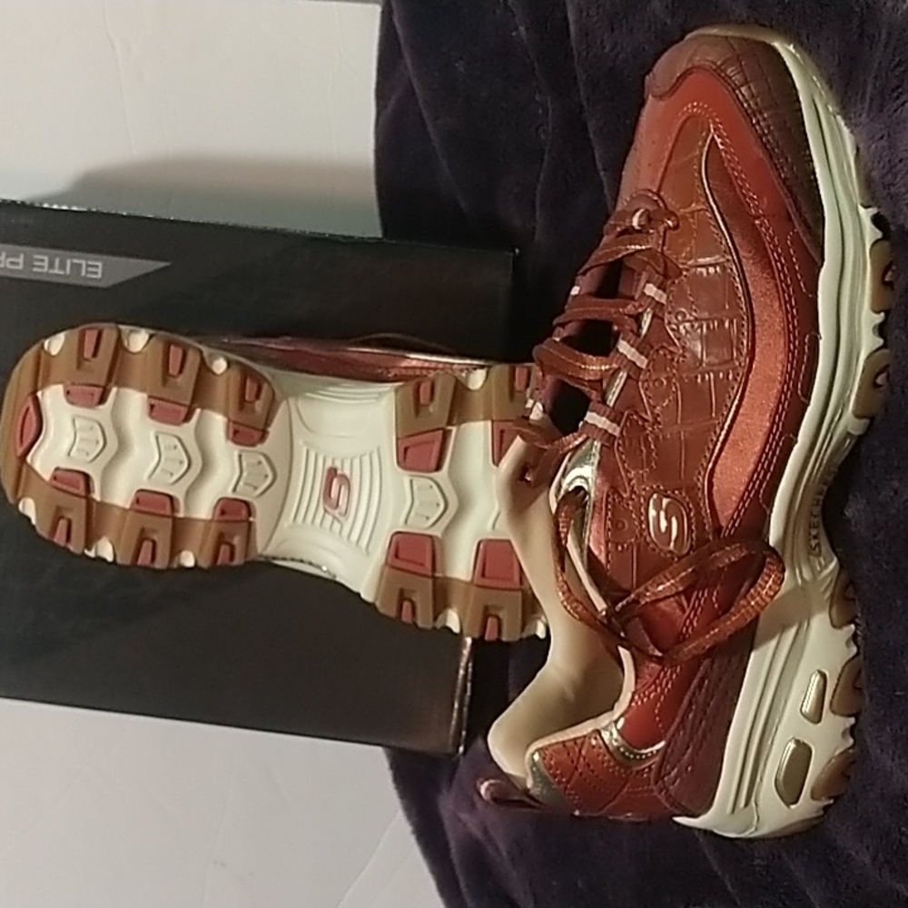 New Women SKECHERS  Sneakers